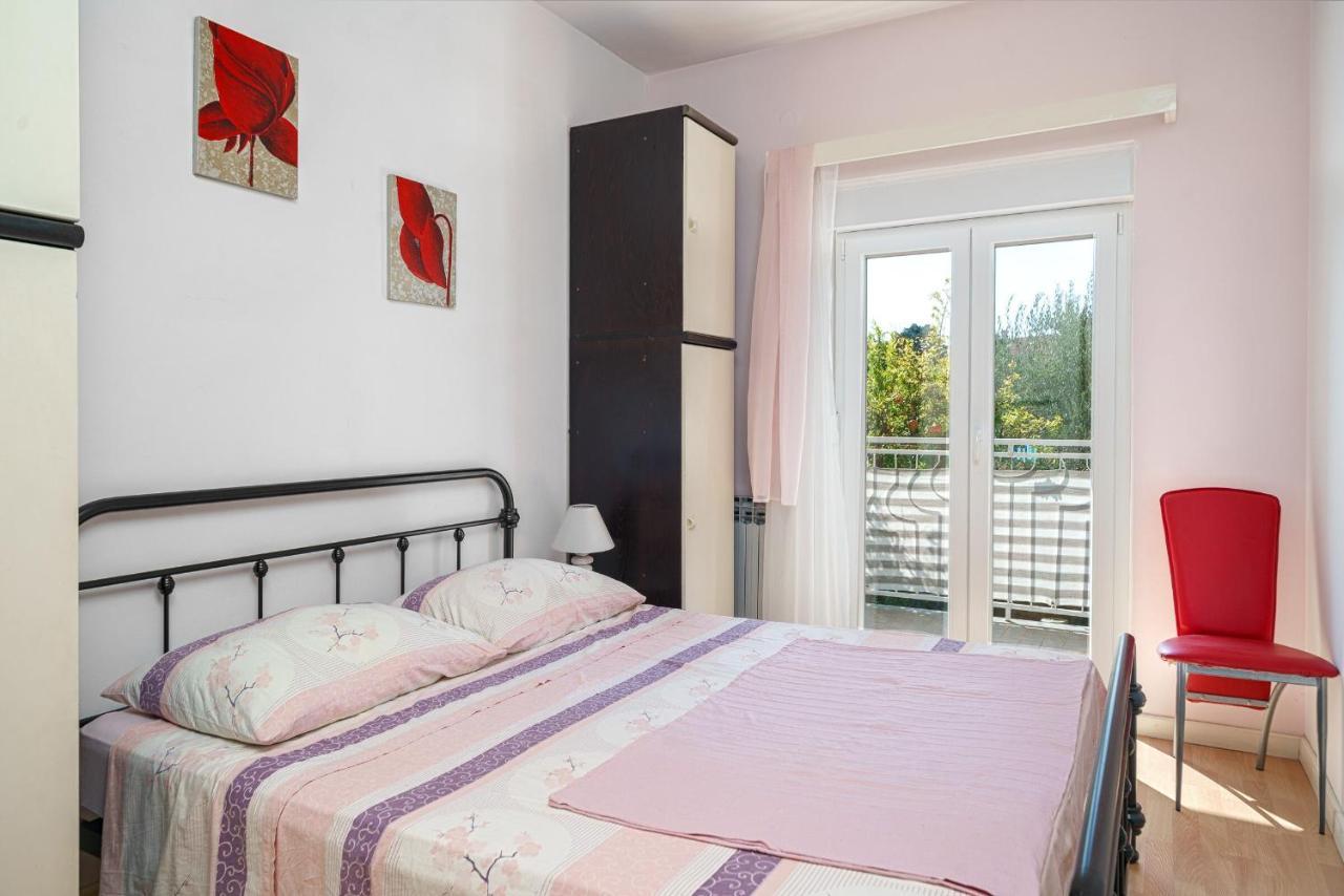 Apartments & Rooms Milena Vodice Exterior photo