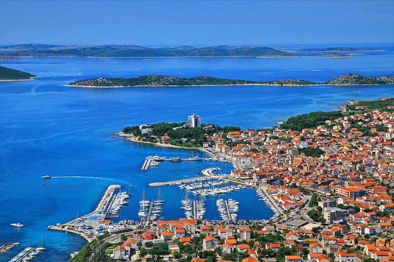 Apartments & Rooms Milena Vodice Exterior photo