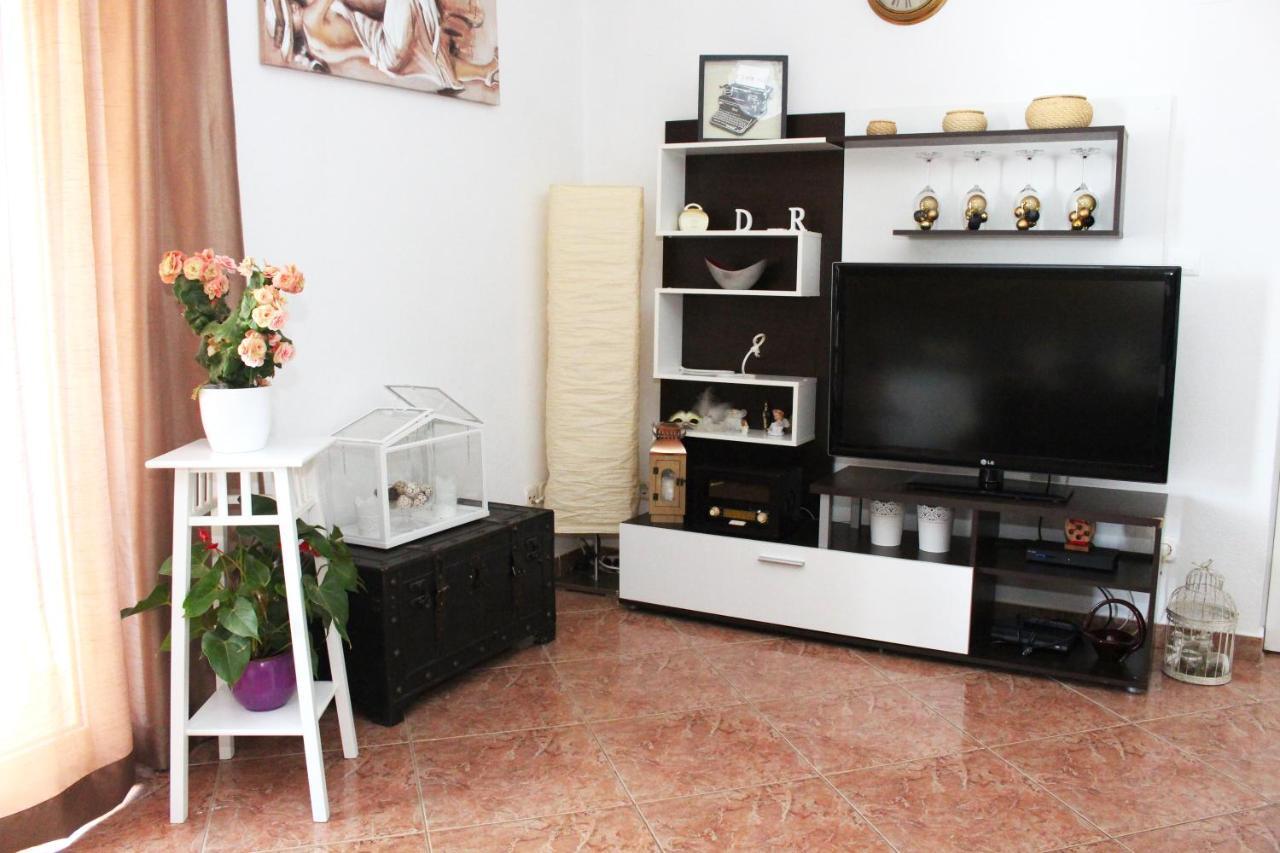 Apartments & Rooms Milena Vodice Exterior photo